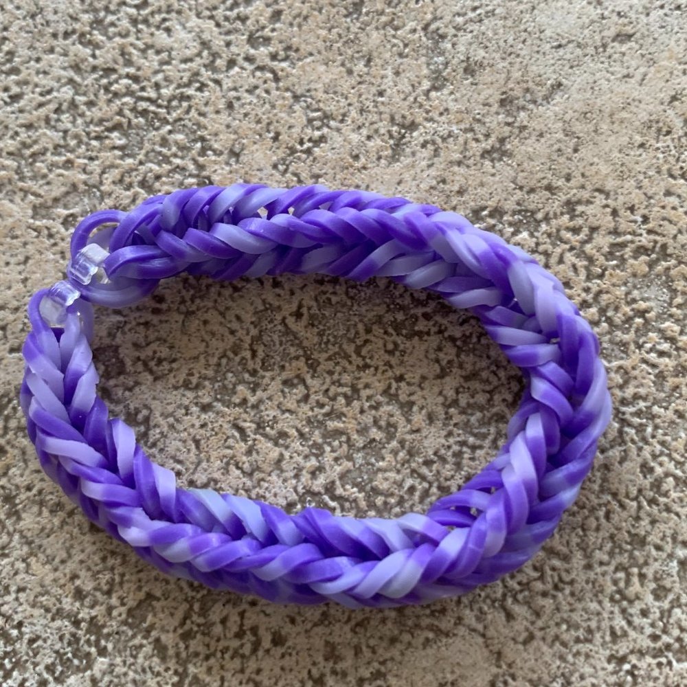 Purple and White Rainbow Loom Fishtail Bracelet